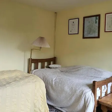 Entire Cottage- Suit Couple Or Family 2, Max 5 York